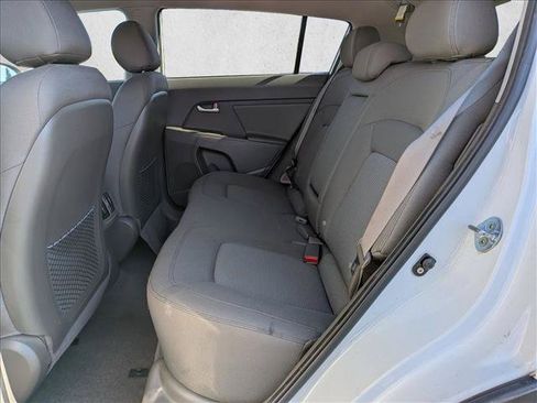 Used 2015 Kia Sportage LX FWD image 17