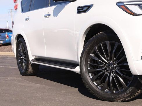 Used 2023 INFINITI QX80 Premium Select w/ Cargo Package image 3