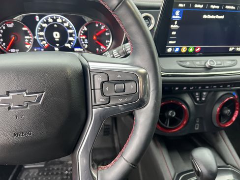 Used 2024 Chevrolet Blazer RS w/ Enhanced Convenience Package image 19