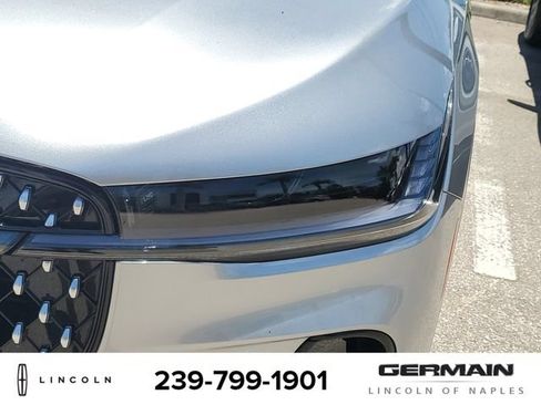 Certified 2025 Lincoln Nautilus Premier AWD/4WD image 14
