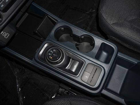 New 2025 Ford Maverick XL w/ Equipment Group 101A image 34