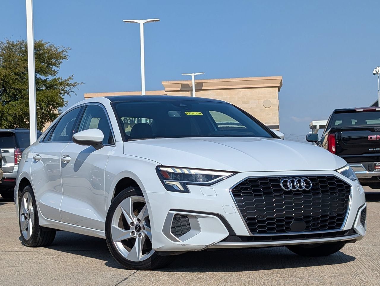 Used 2024 Audi A3 2.0T Premium FWD image 2