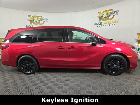 Used 2025 Honda Odyssey Sport-L image 10
