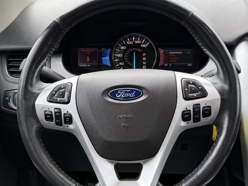Used 2013 Ford Edge SEL image 28