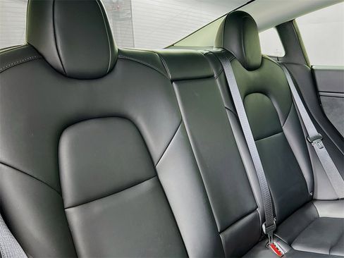 Used 2021 Tesla Model 3 Long Range image 24