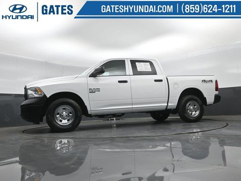 Used 2019 RAM 1500 Tradesman w/ Popular Equipment Group AWD/4WD image 38