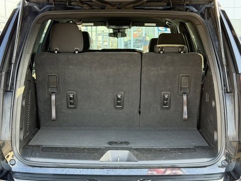 Used 2023 Chevrolet Tahoe LS image 21