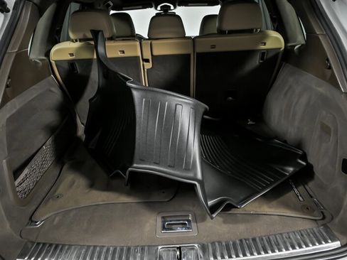 Used 2016 Porsche Cayenne GTS image 13