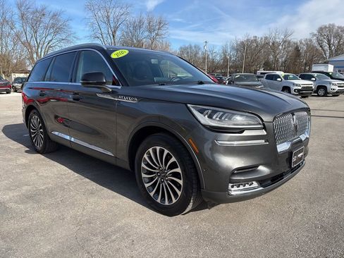 Used 2020 Lincoln Aviator Reserve w/ Equipment Group 201A image 3