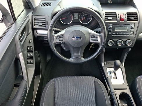 Used 2014 Subaru Forester 2.5i Premium w/ Popular Package #2 AWD/4WD image 11