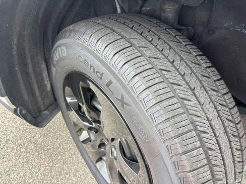 Used 2020 Toyota RAV4 LE w/ All Weather Liner Package image 31