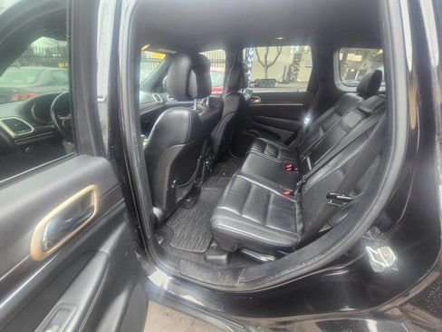 Used 2014 Jeep Grand Cherokee Limited w/ Trailer Tow Group IV image 12