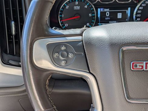 Used 2018 GMC Sierra 1500 SLT w/ SLT Premium Package AWD/4WD image 18
