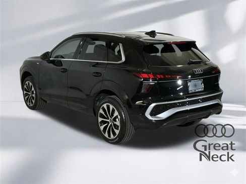 New 2026 Audi Q3 quattro 2.0T image 8