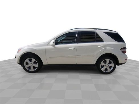 Used 2011 Mercedes-Benz ML 350 2WD image 5