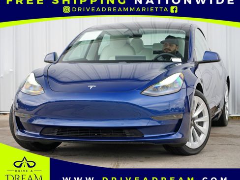 Used 2021 Tesla Model 3 Standard Range Plus image 1