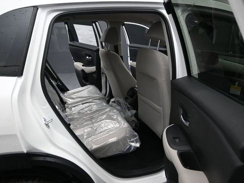 New 2026 Honda HR-V LX image 21