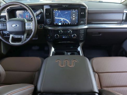Used 2026 Ford F450 King Ranch w/ FX4 Off-Road Package AWD/4WD image 7