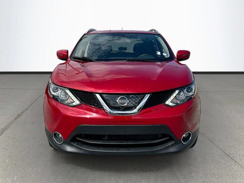 Used 2018 Nissan Rogue Sport SL w/ SL Premium Package FWD image 2
