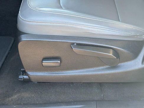 Used 2016 GMC Canyon W/T w/ Convenience Package image 13