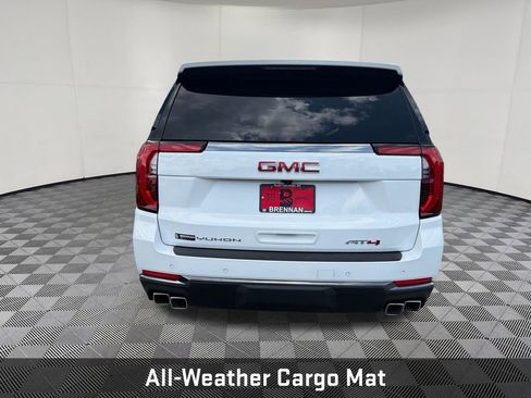 New 2026 GMC Yukon XL AT4 w/ LPO, Floor Liner Package AWD/4WD image 10