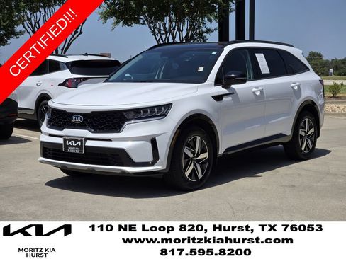 Certified 2021 Kia Sorento S w/ Panoramic Sunroof Package FWD image 2
