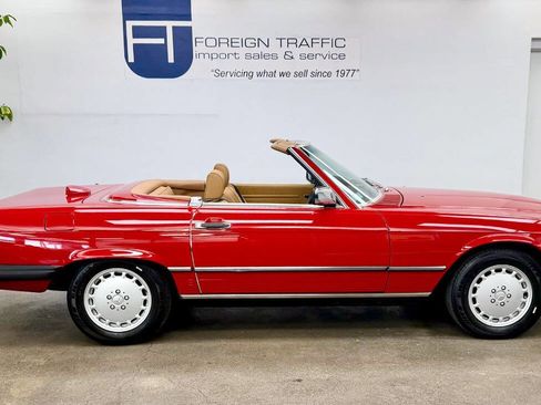 Used 1987 Mercedes-Benz 560 SL image 13