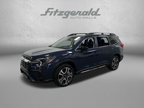 Used 2025 Subaru Ascent Limited AWD/4WD image 1