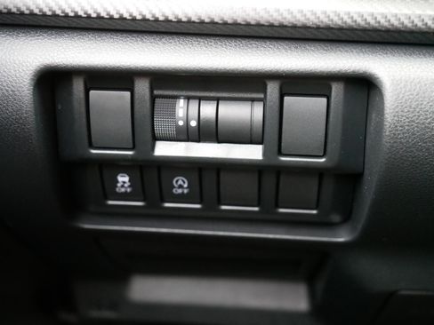 Used 2023 Subaru Crosstrek 2.0i Premium image 26