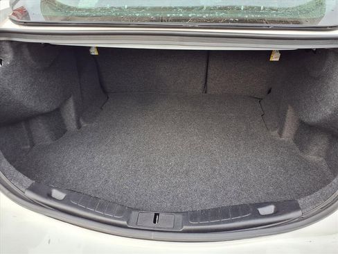 Used 2020 Ford Fusion SE image 19