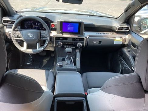 New 2025 Toyota Tacoma TRD Off-Road AWD/4WD image 22