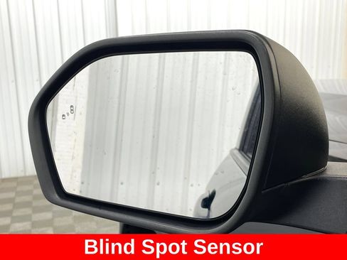 Used 2021 Ford Explorer XLT AWD/4WD image 35
