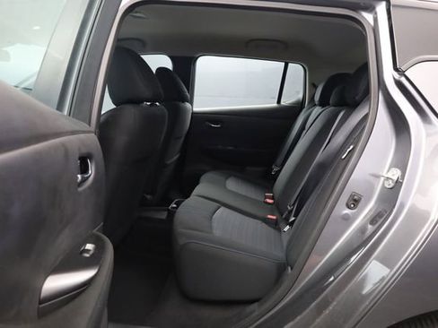 Used 2024 Nissan Leaf S image 22