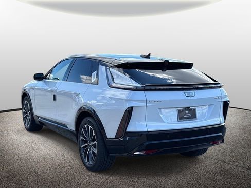 New 2026 Cadillac Lyriq Premium Sport w/ LPO, Floor Liner Package image 4