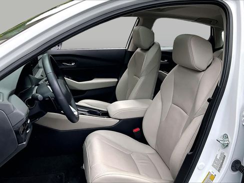 Used 2023 Honda Accord Touring image 8