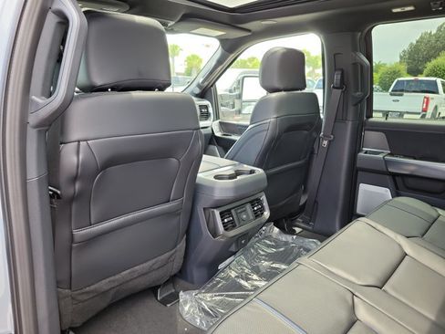 New 2026 Ford F250 Platinum AWD/4WD image 12