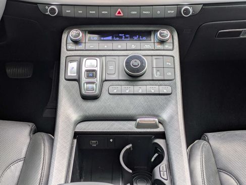 Used 2023 Hyundai Palisade Limited FWD image 25