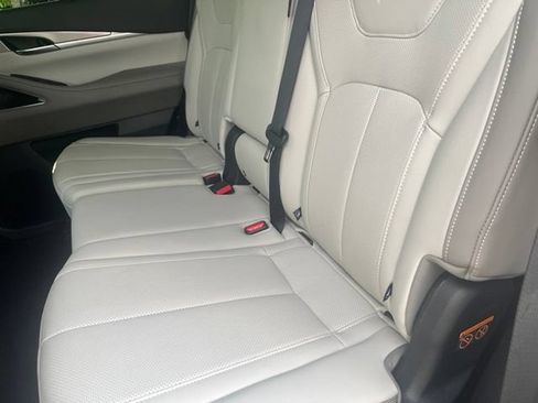Used 2026 INFINITI QX60 Luxe w/ Cargo Package AWD/4WD image 19