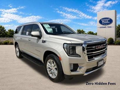 Used 2022 GMC Yukon XL SLT w/ SLT Premium Package