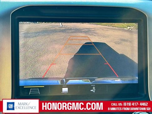 Used 2019 GMC Sierra 1500 SLT w/ X31 Off-Road Package image 29