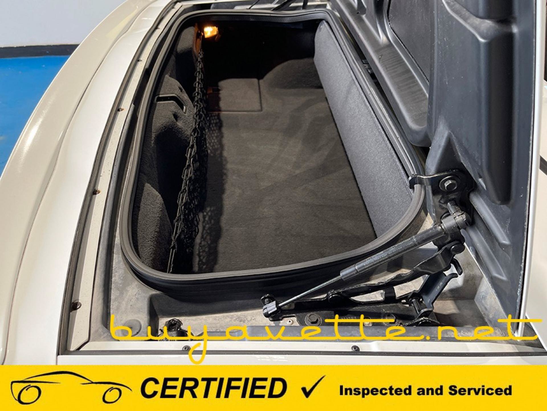 Used 2008 Chevrolet Corvette Convertible w/ Preferred Equipment Group RWD image 27