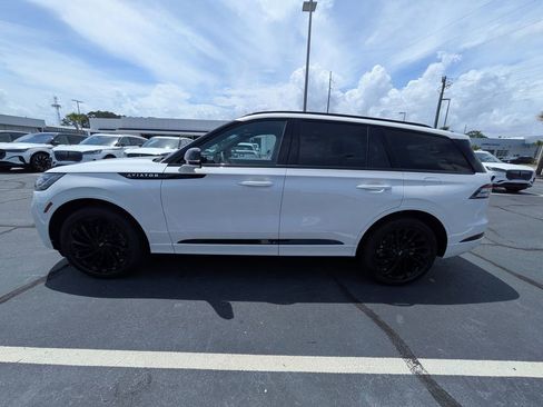New 2026 Lincoln Aviator Reserve AWD/4WD image 7