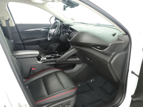 Used 2022 Buick Envision Essence w/ Technology Package II image 12