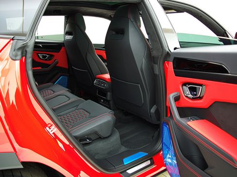 Used 2022 Lamborghini Urus image 57