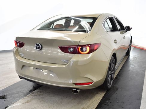 Used 2024 MAZDA MAZDA3 s image 13