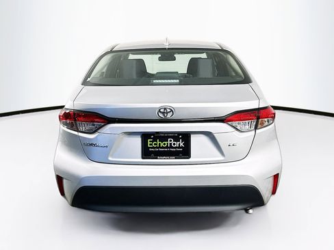 Used 2026 Toyota Corolla LE image 7