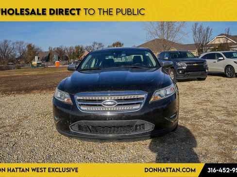 Used 2010 Ford Taurus Limited image 25