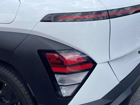 Used 2026 Hyundai Kona SEL Sport FWD image 9