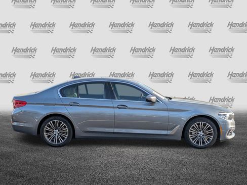 Used 2020 BMW 530i xDrive w/ Convenience Package image 11