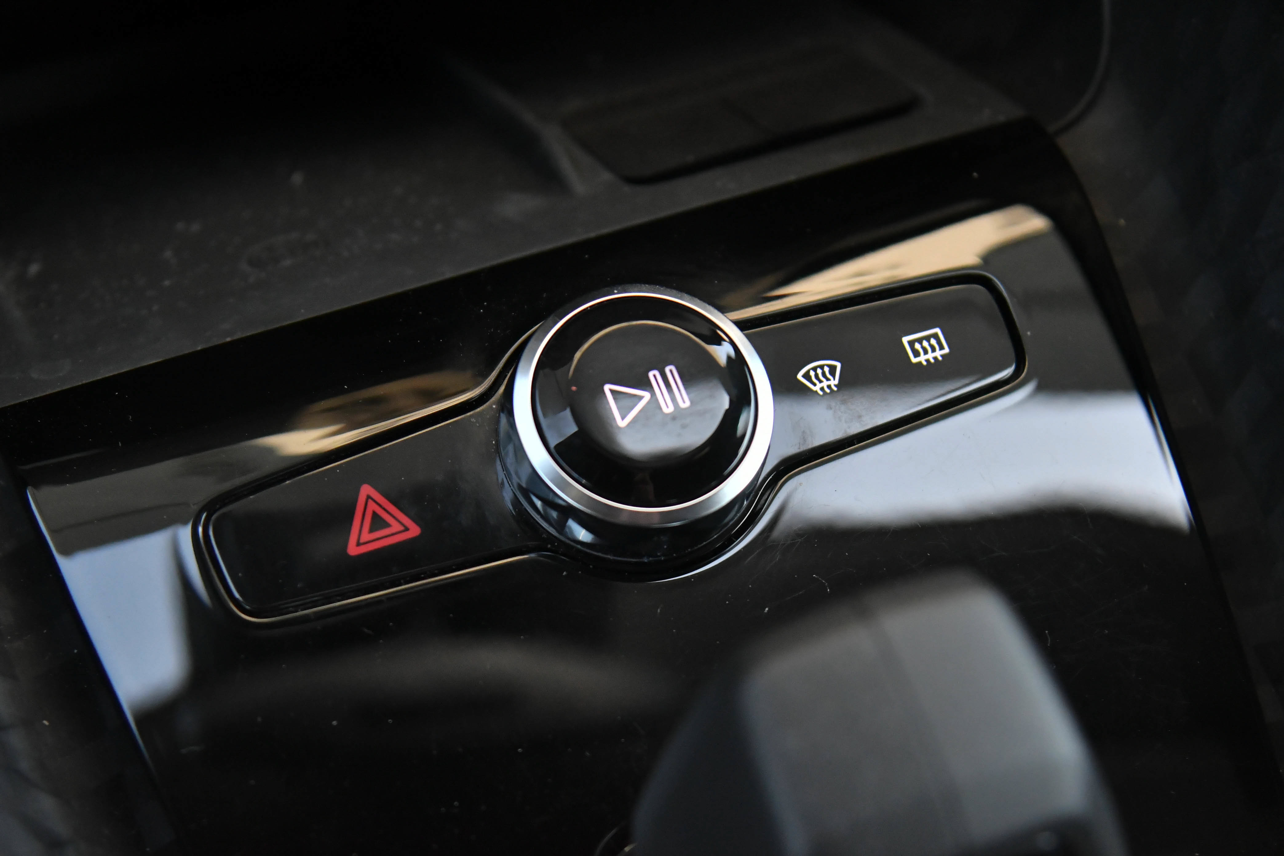 Used 2024 Polestar Polestar 2 RWD image 33
